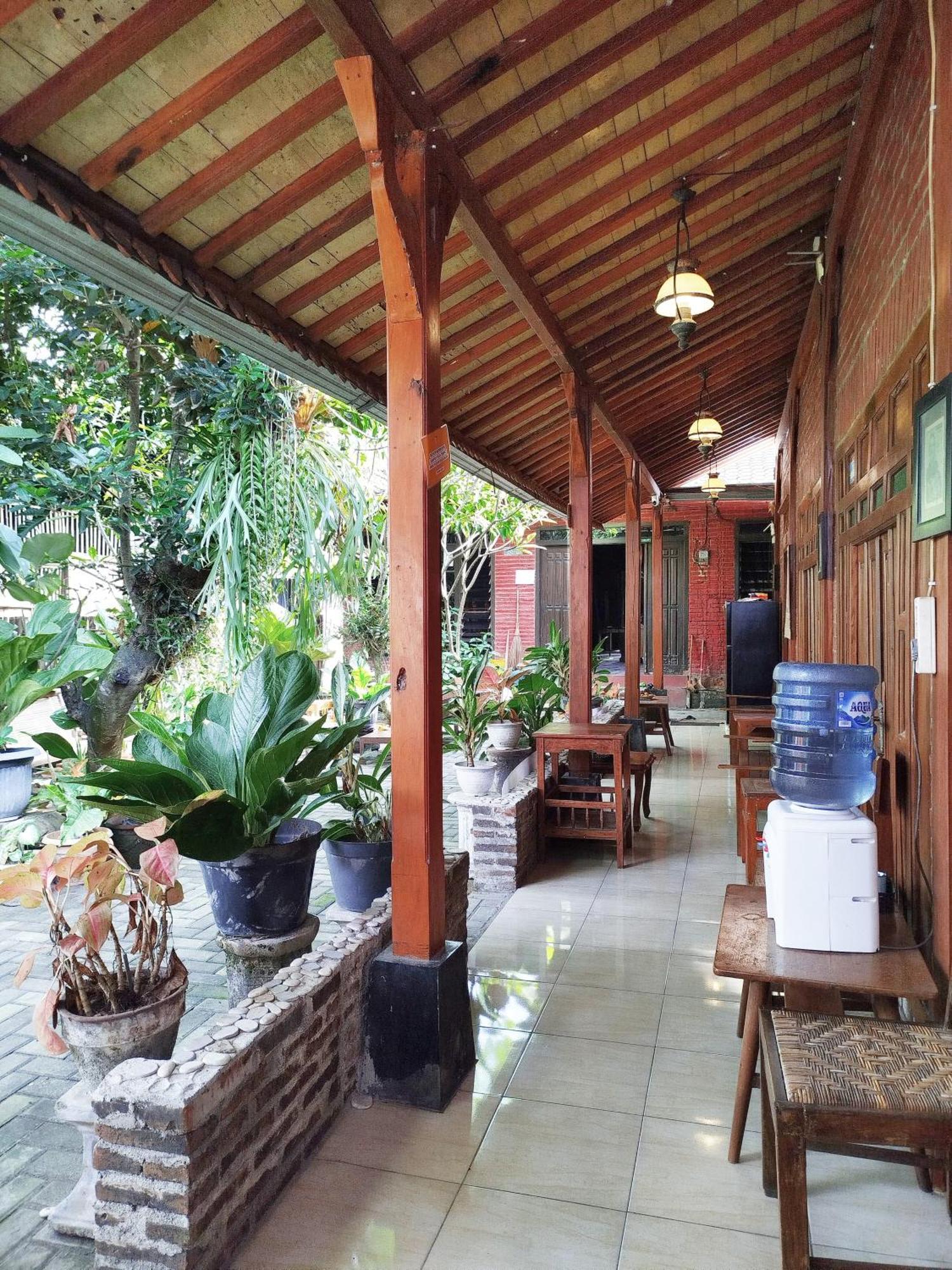 Dapur Ethnic Homestay Bantul Eksteriør bilde